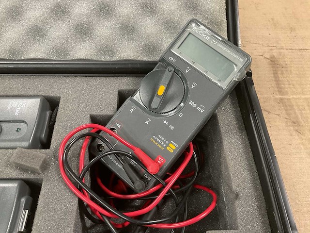 Fluke 77 series ii multimeter - afbeelding 1 van  6
