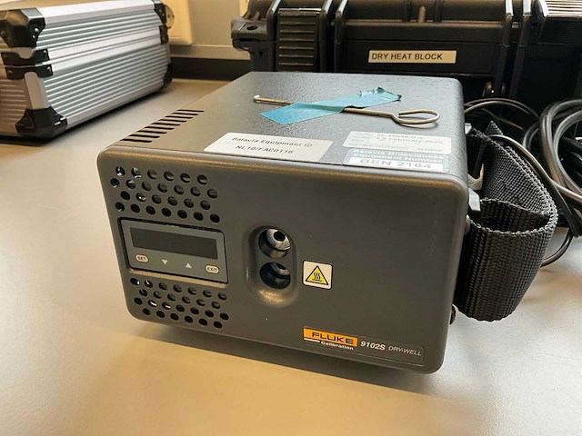 Fluke calibration 9102s handheld droogput - afbeelding 1 van  7