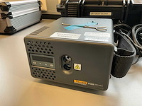 Fluke calibration 9102s handheld droogput - afbeelding 1 van  7