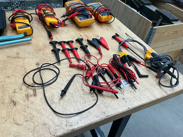 Fluke diverse stroomklemmen en sonde - afbeelding 1 van  5