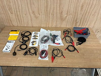 Fluke fluke diverse instalatie cd’s en kabels. - afbeelding 1 van  8