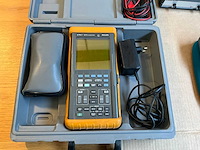 Fluke scopemeter 97 2-kanaals draagbare oscilloscoop 25 mhz - afbeelding 2 van  8