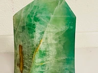Fluoriet obelisk (6-zijdig) - afbeelding 3 van  5