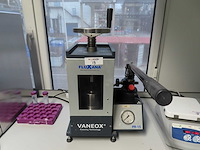 Fluxana - 2017 - vaneox 15t manual - pers