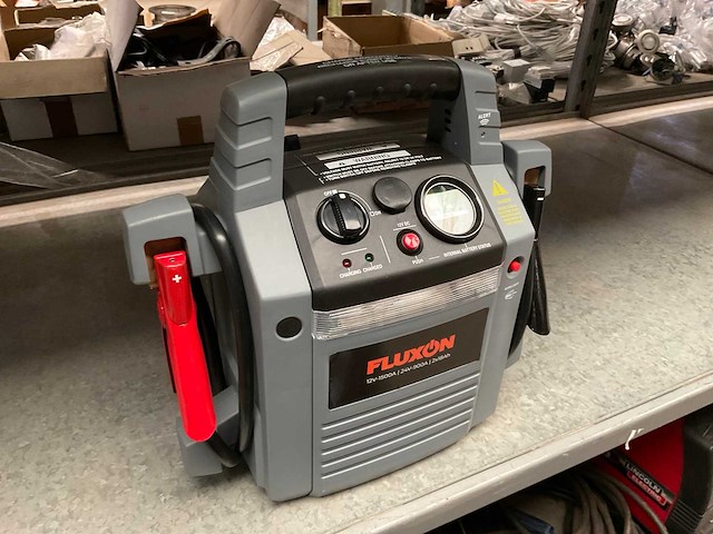 Fluxon bc1224am accu booster - afbeelding 3 van  4