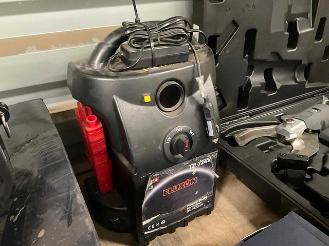 Fluxon bcp1224v start booster - afbeelding 2 van  4