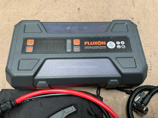 Fluxon bcp12v41 portable power station - afbeelding 2 van  3