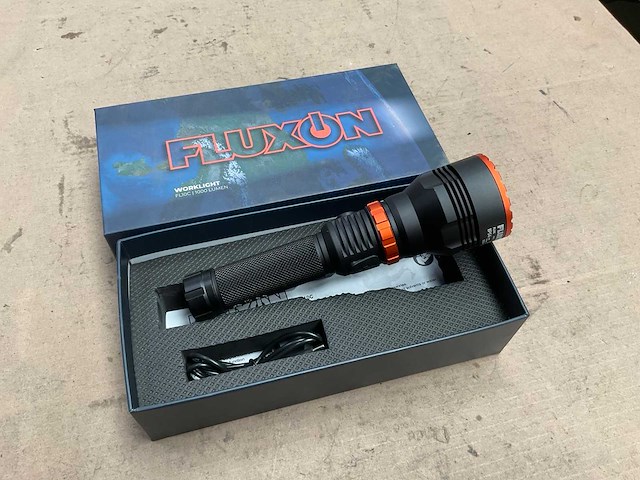 Fluxon fl10c werklamp - afbeelding 1 van  3