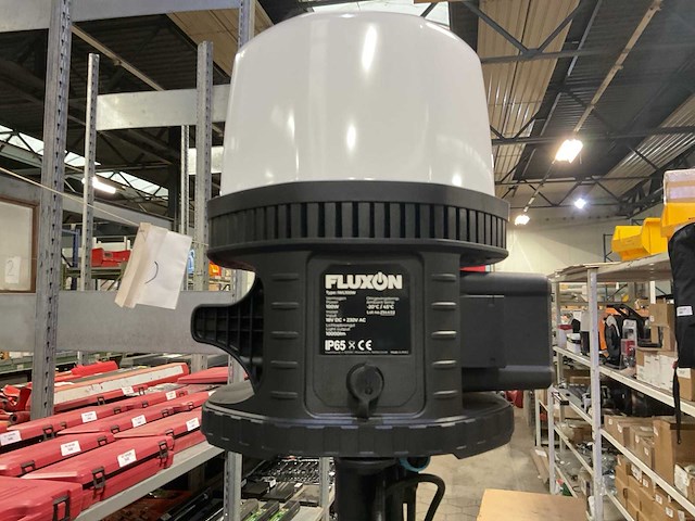 Fluxon iwl100 w bouwlamp op statief - afbeelding 3 van  3