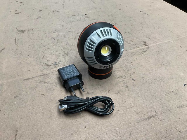 Fluxon lb05bal werklamp magnetisch - afbeelding 1 van  3
