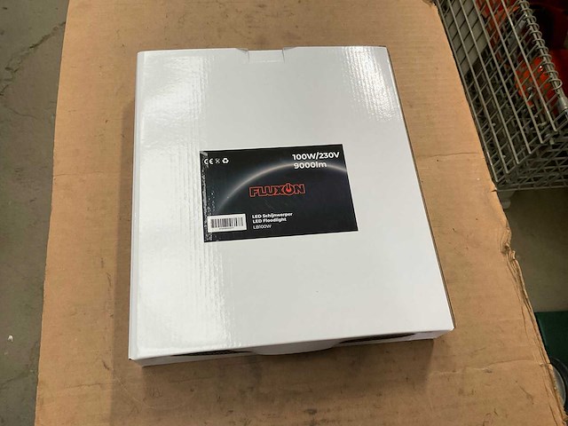 Fluxon lb100f schijnwerper - afbeelding 1 van  3