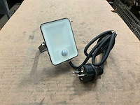 Fluxon lb10fp schijnwerper met bewegingssensor - afbeelding 2 van  3