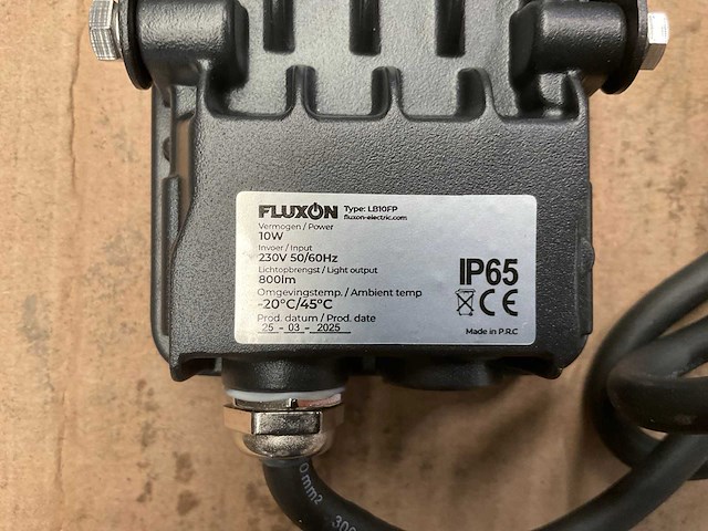 Fluxon lb10fp schijnwerper met bewegingssensor - afbeelding 3 van  3