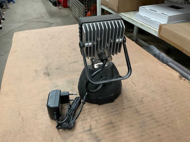 Fluxon lb10lis worklight magnetic - afbeelding 3 van  3