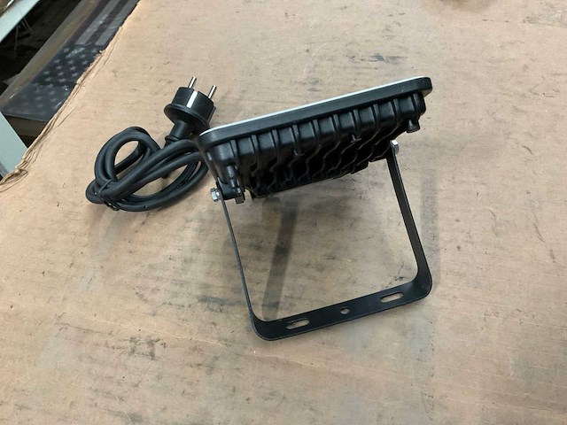 Fluxon lb30f schijnwerper - afbeelding 1 van  2