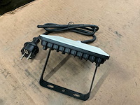 Fluxon lb30fb schijnwerper met bewegingssensor - afbeelding 2 van  3