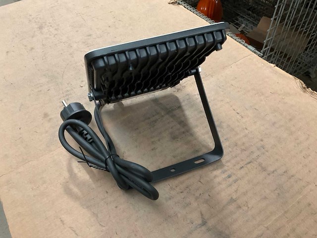 Fluxon lb50f schijnwerper - afbeelding 1 van  2