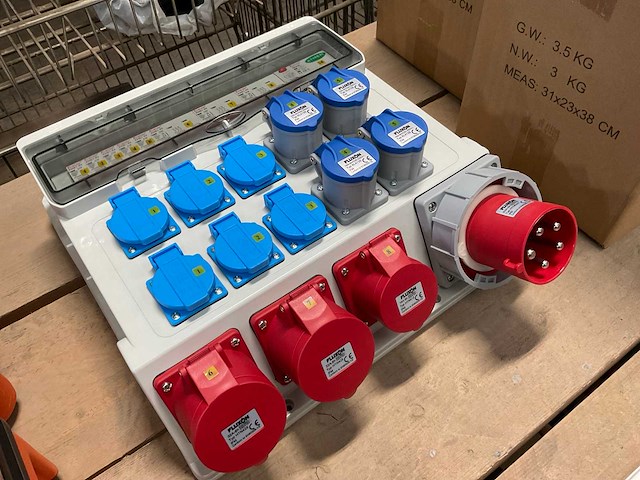 Fluxon vd73263a stroom verdeelkast - afbeelding 2 van  4