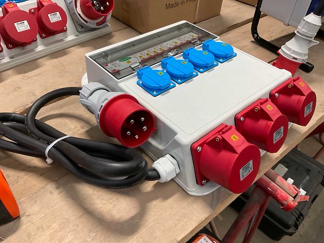 Fluxon vd732a stroom verdeelkast - afbeelding 1 van  4