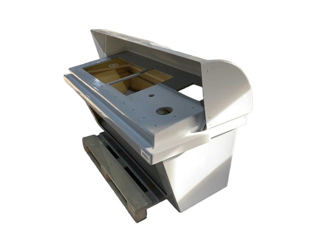 Flybridge grp bridge navigation console with cover grey - l173 x w80 x h108 - afbeelding 1 van  7