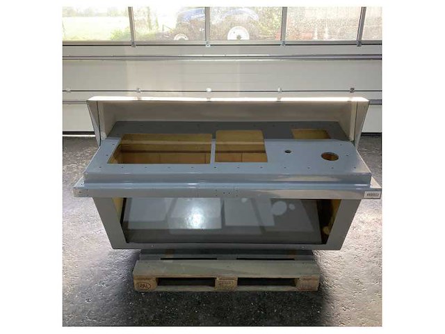 Flybridge grp bridge navigation console with cover grey - l173 x w80 x h108 - afbeelding 4 van  7