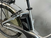 Flyer elektrische damesfiets - afbeelding 4 van  6