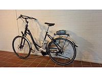 Flyer t8 elektrische damesfiets middenmotor - afbeelding 3 van  7