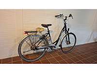 Flyer t8 zwart elektrische damesfiets dames fiets met middenmotor - afbeelding 6 van  7