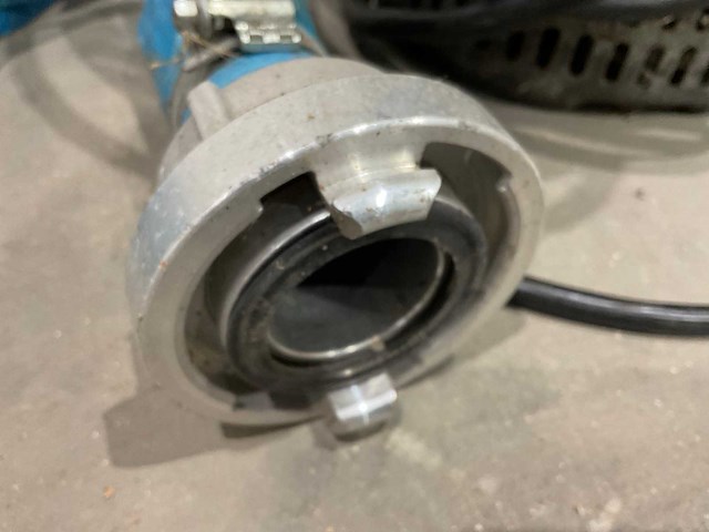 Flygt - dompelpomp met slang - afbeelding 3 van  7