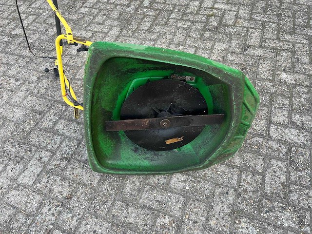 Flymo grasmaaier - afbeelding 2 van  2