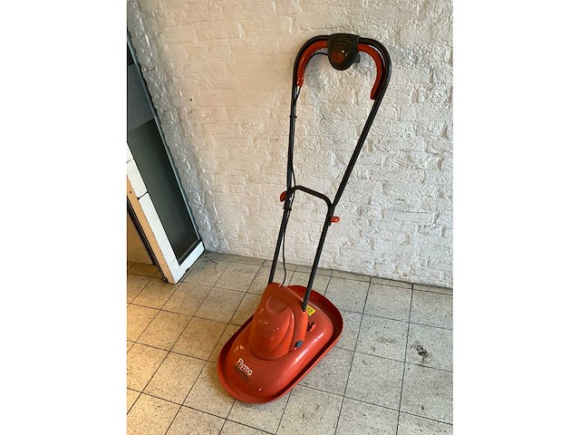 Flymo mlite 28 grasmaaier - afbeelding 1 van  3