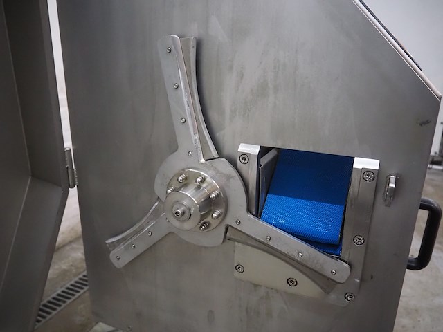 Fmt - afbeelding 4 van  21