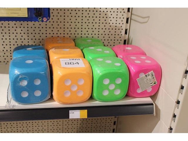 Foam dobbelstenen in diverse kleuren, 10 stuks. - afbeelding 1 van  1
