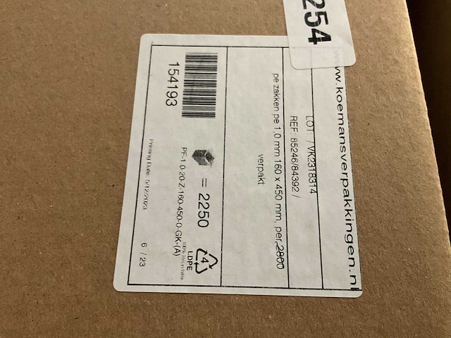 Foamzakken - diverse maten - 27 pallets (210000x) - afbeelding 5 van  7