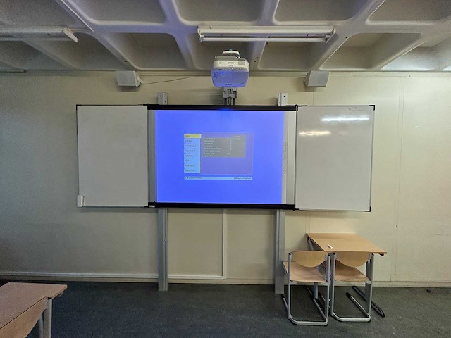 Focus board - epson eb570 - smartboard - afbeelding 3 van  7