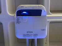Focus board - epson eb570 - smartboard - afbeelding 6 van  7