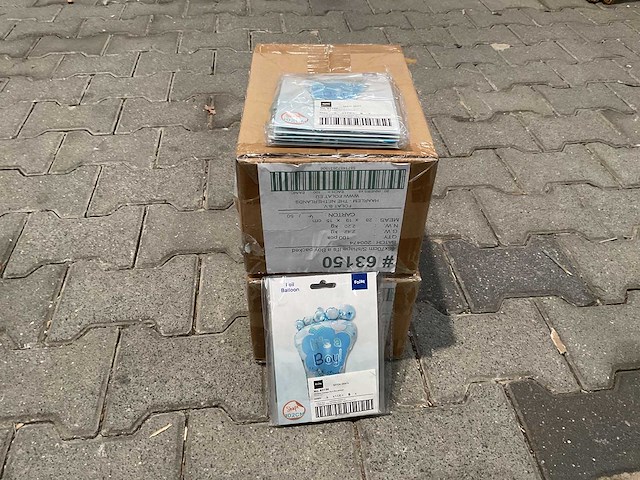 Folieballon it'sa boy babyvoetje 70cm (200x) - afbeelding 2 van  3