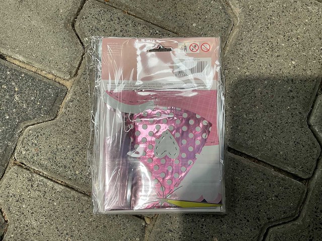Folieballon it'sa girl babyvoetje 70cm (200x) - afbeelding 4 van  4