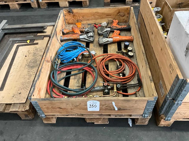 Foliekrimppistool en divers (4x) - afbeelding 1 van  9