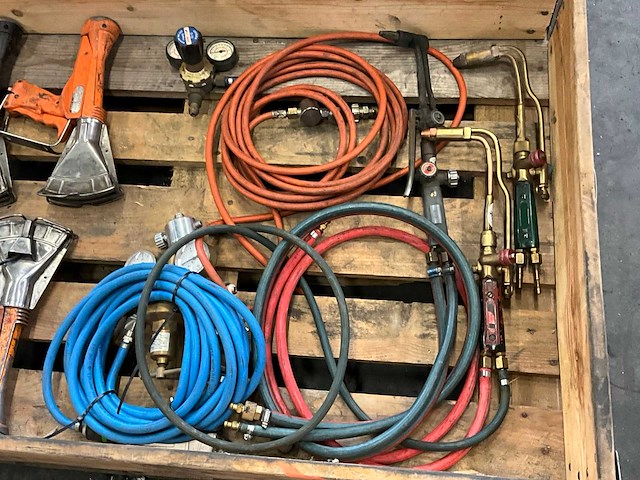 Foliekrimppistool en divers (4x) - afbeelding 5 van  9