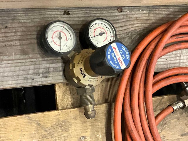 Foliekrimppistool en divers (4x) - afbeelding 7 van  9