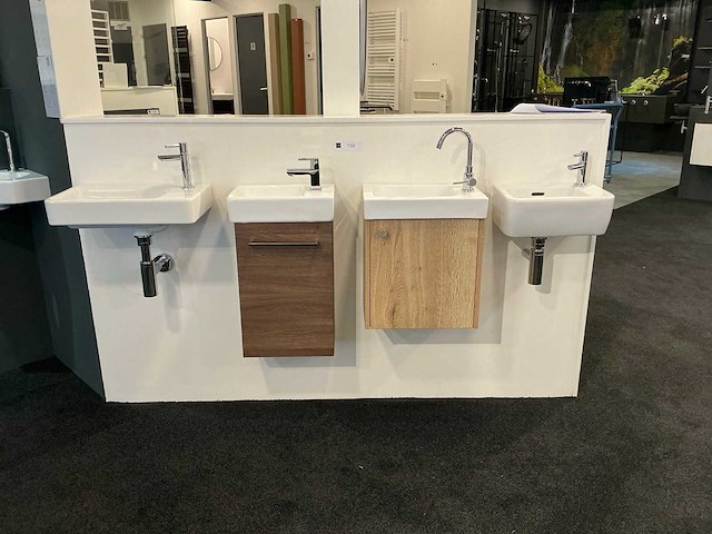 Fontein (4x) - afbeelding 1 van  11