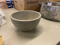 Fontein beton - afbeelding 2 van  3