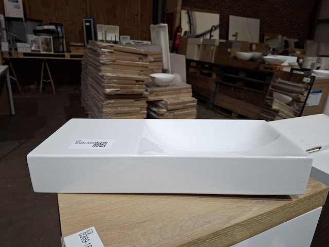 Fontein clou, vale, glans wit - afbeelding 1 van  6