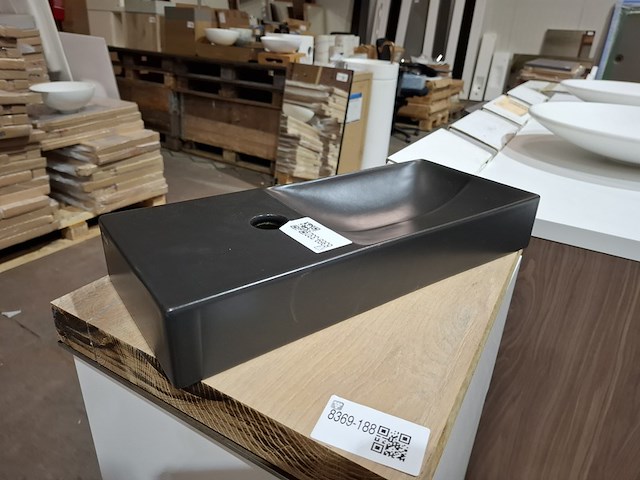 Fontein clou, vale, mat zwart - afbeelding 3 van  6