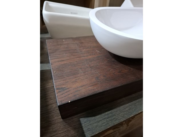 Fontein op schap palissander - afbeelding 3 van  5