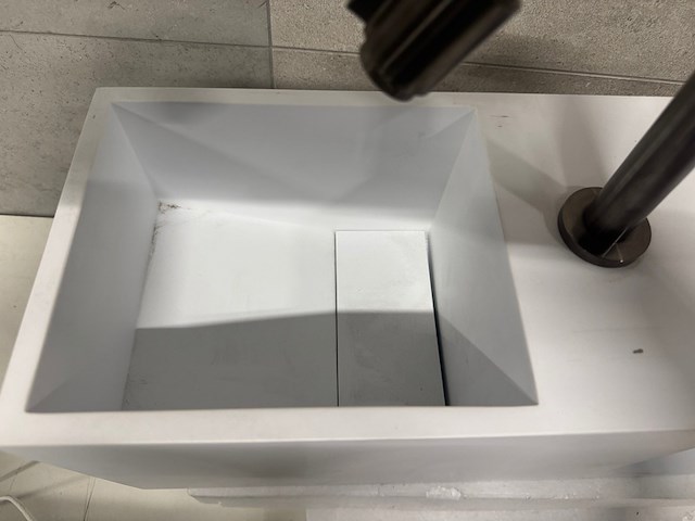 Fontein solid surface 20x54x20 cm + kraan wb - afbeelding 4 van  6