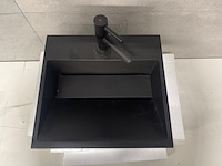 Fontein solid surface 28x30x12,5 cm + kraan wb - afbeelding 3 van  4