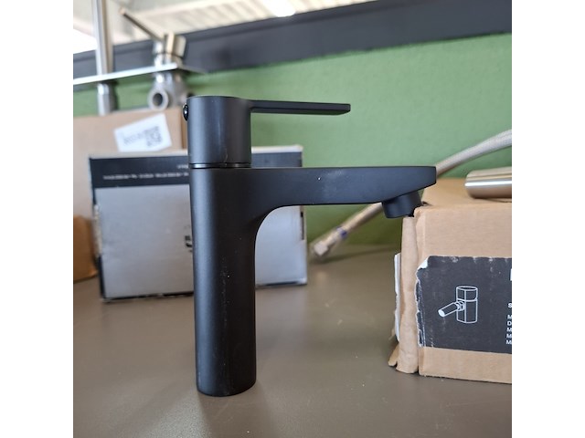 Fonteinkraan paffoni, red, mat zwart - afbeelding 1 van  4