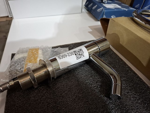 Fonteinkraan vola, elektronisch, chroom - afbeelding 2 van  4